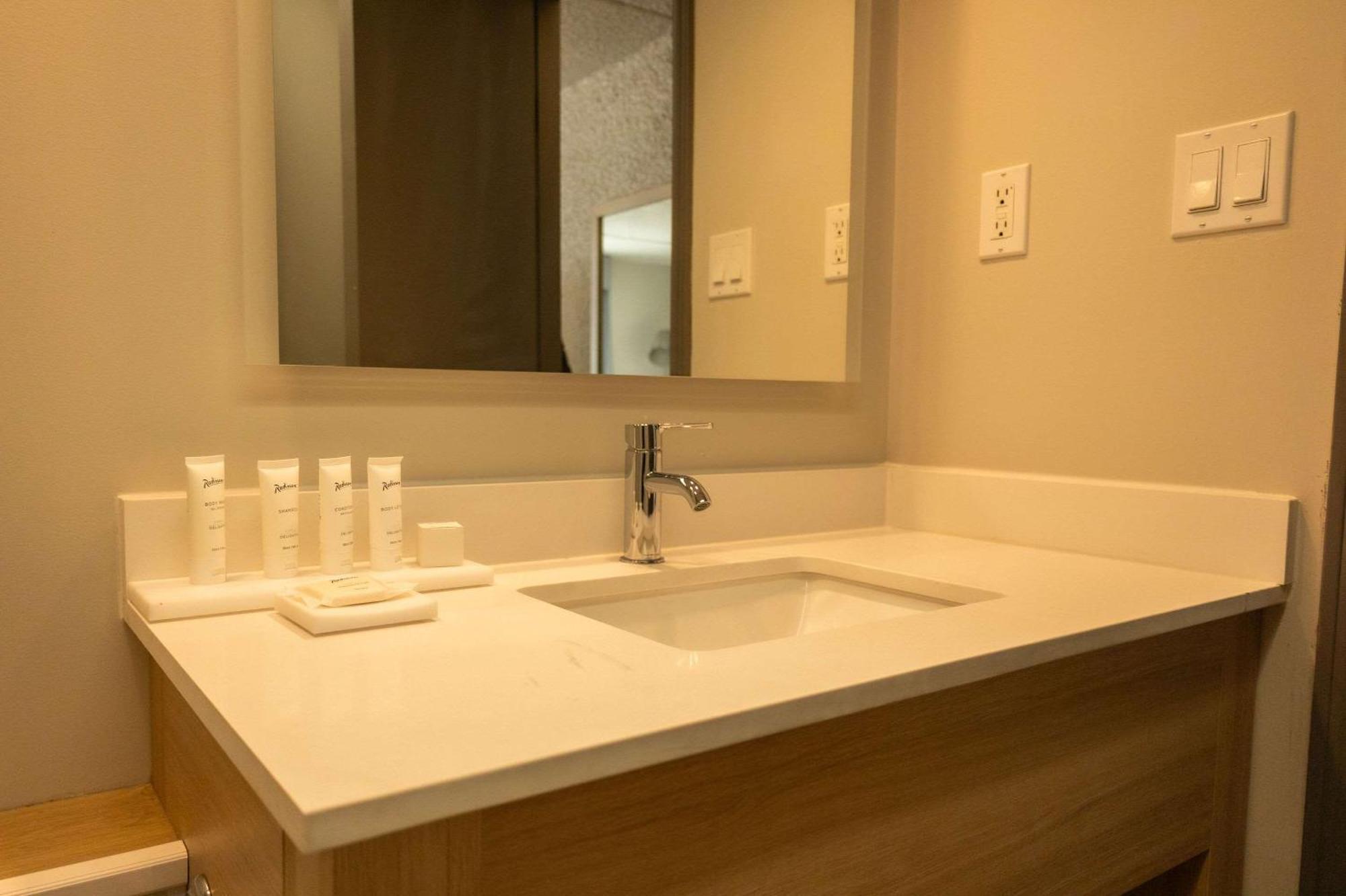 Radisson Hotel Fort St John Fort St. John Ngoại thất bức ảnh