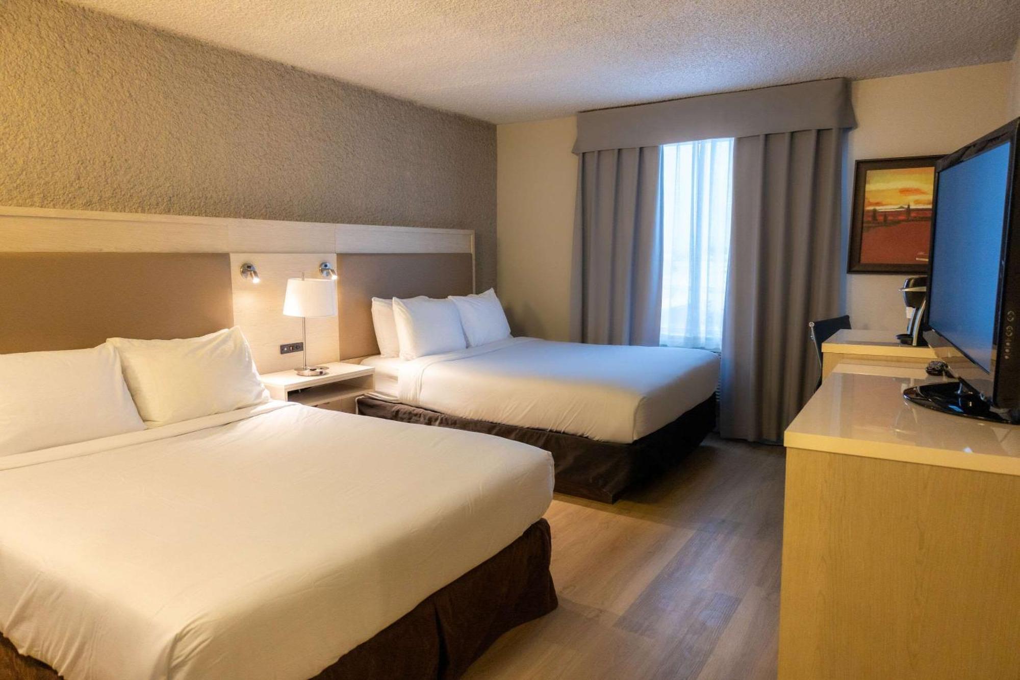 Radisson Hotel Fort St John Fort St. John Ngoại thất bức ảnh