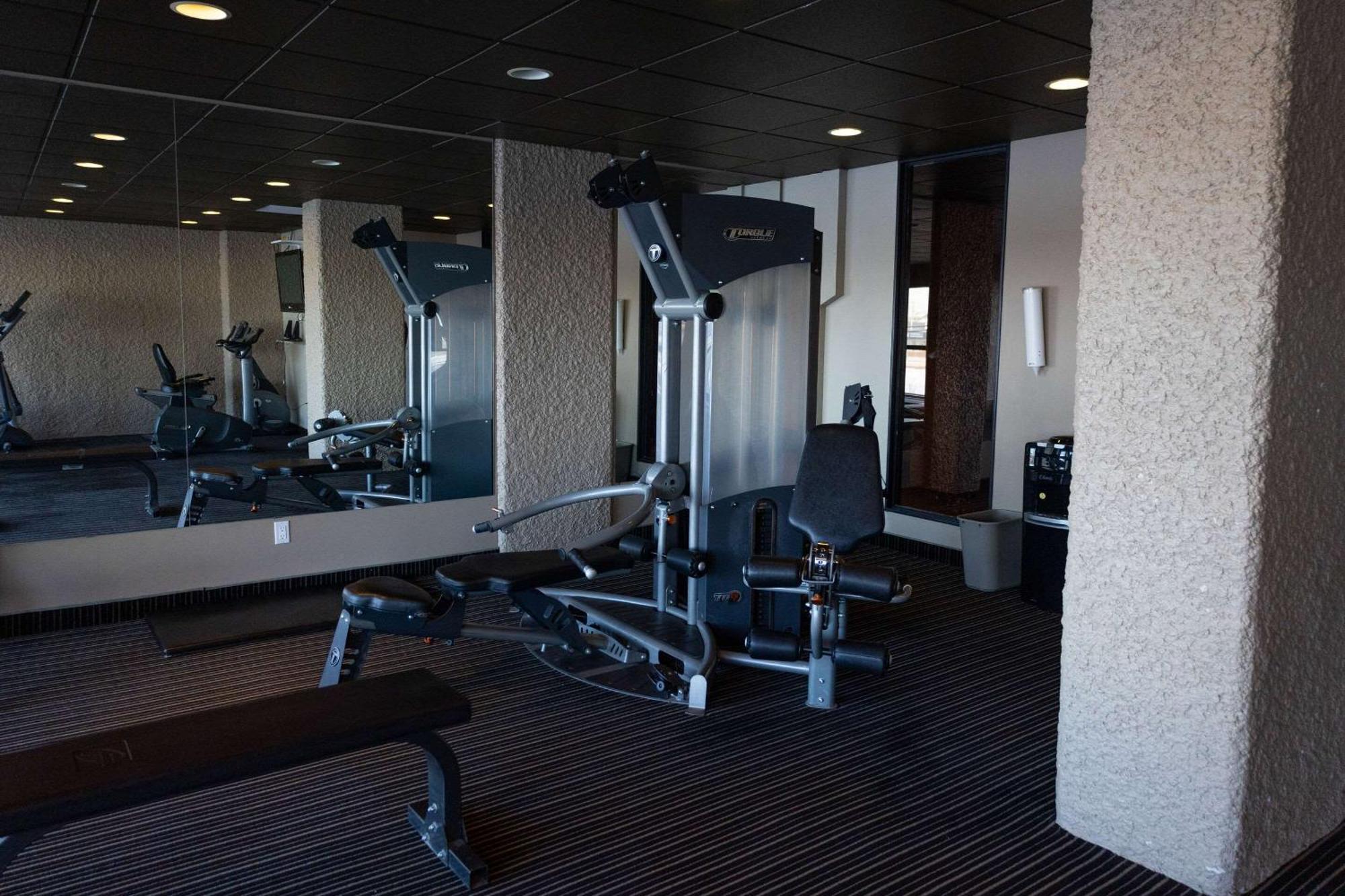 Radisson Hotel Fort St John Fort St. John Ngoại thất bức ảnh