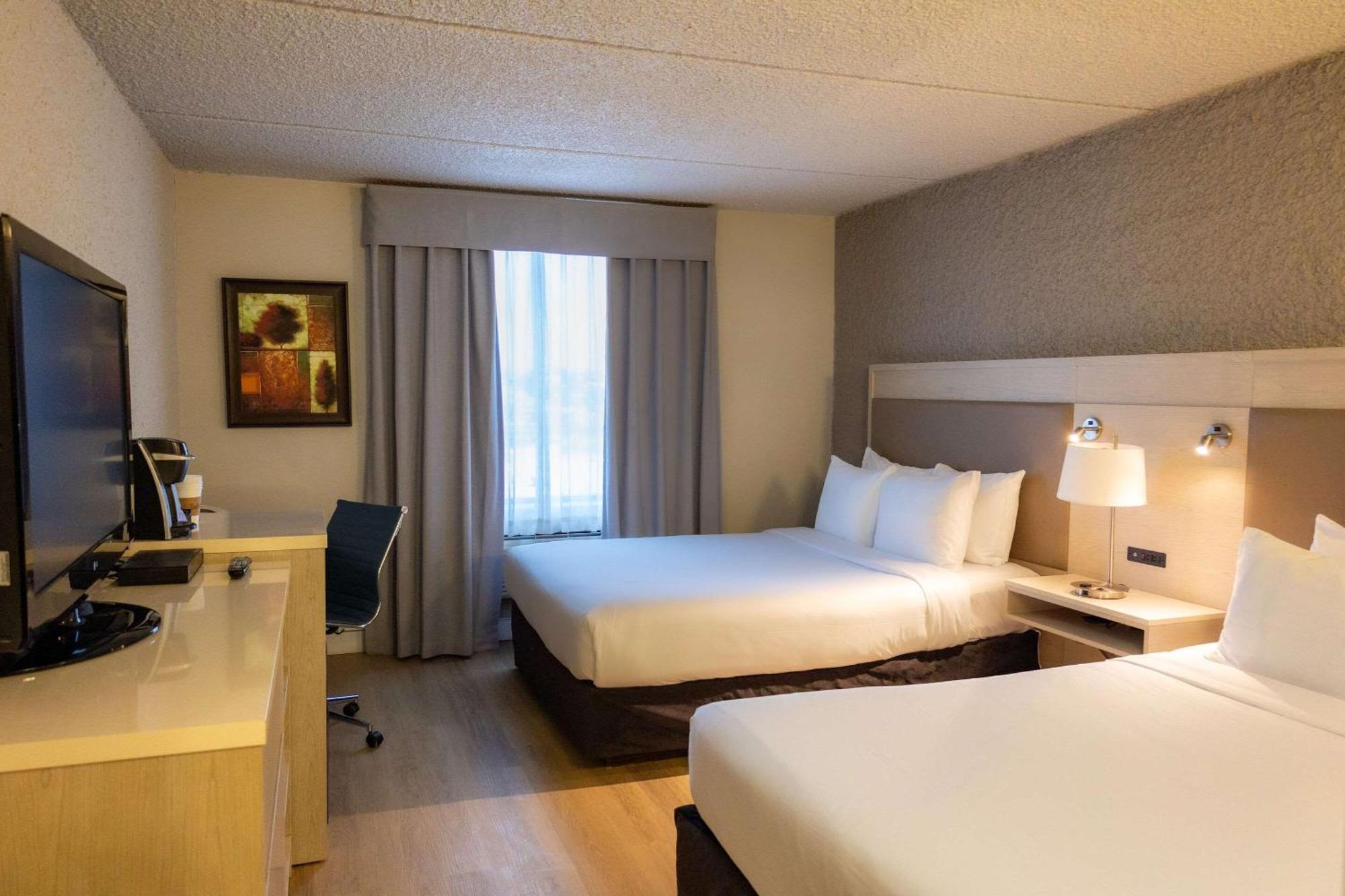 Radisson Hotel Fort St John Fort St. John Ngoại thất bức ảnh